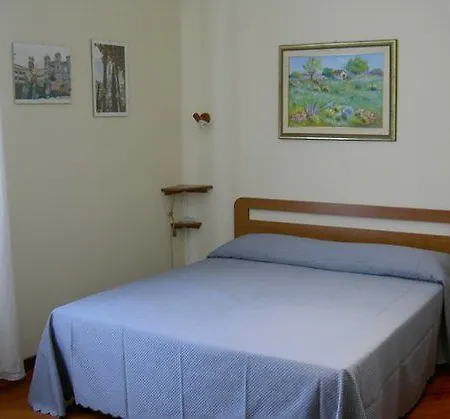 Gelone Bed & Breakfast 3*